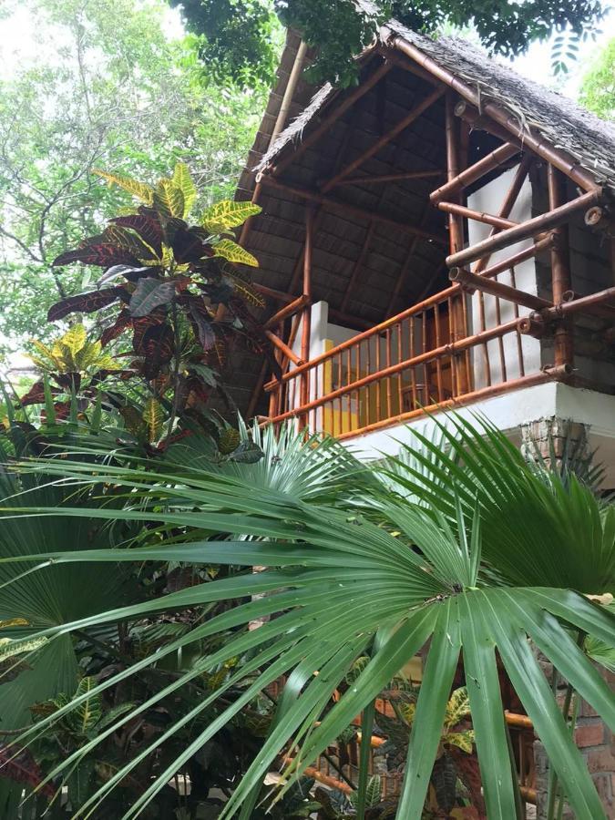 Mangga Lodge Bira Exterior photo